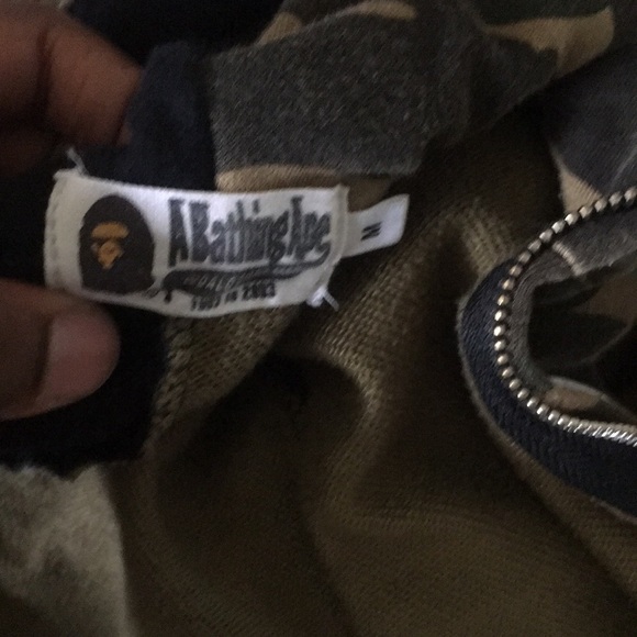 Bape jacket 100% authentic - Picture 3 of 6